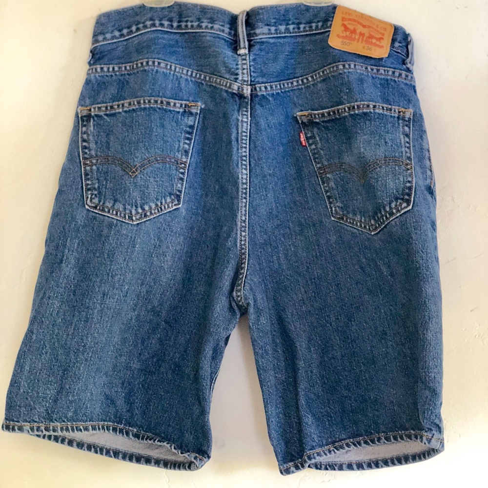 Levi’s size 36, men’s shorts, great condition